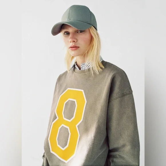 ππππ Washed Vintage look Sweatshirt Size L - Picture 2 of 10